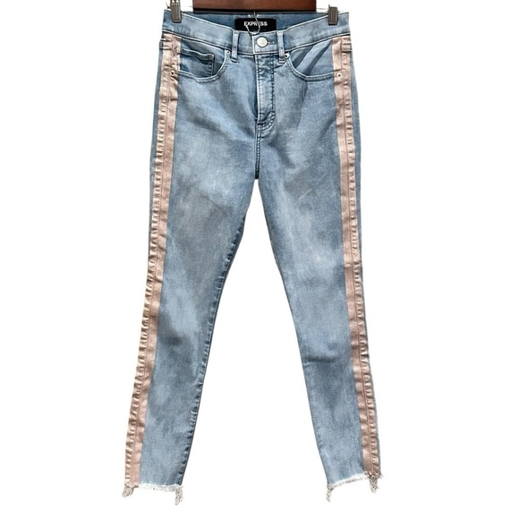 Express Denim - Express Light Washed Cropped Skinny High Rise Stretch Pink Stripe Women’s Size 4